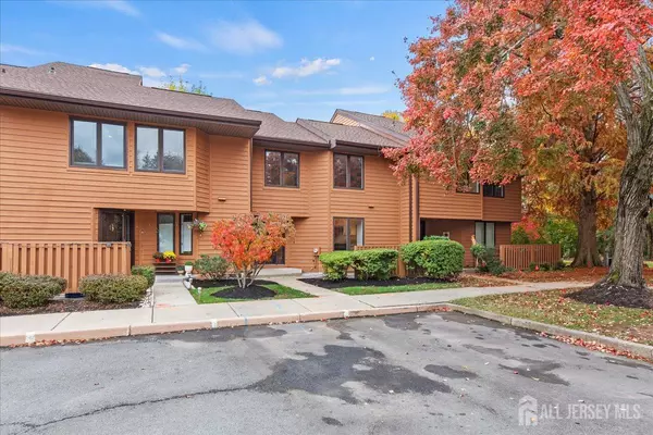 Plainsboro, NJ 08540,18 Sayre DR