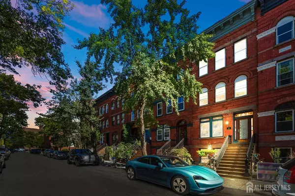 22 Monticello AVE, Jersey City, NJ 07304