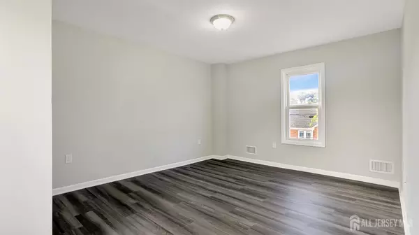 Burlington City, NJ 08016,800 High ST