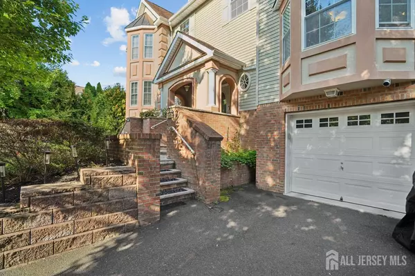 Plainfield, NJ 07060,717 W 7th ST