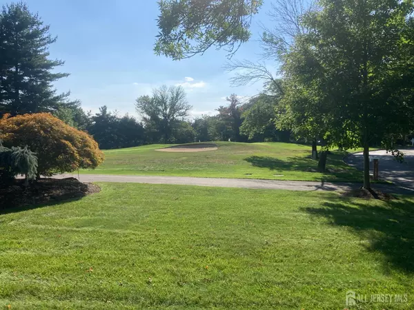 Monroe, NJ 08831,87 Fairway BLVD