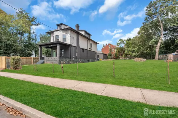 Trenton, NJ 08618,302 bellevue AVE