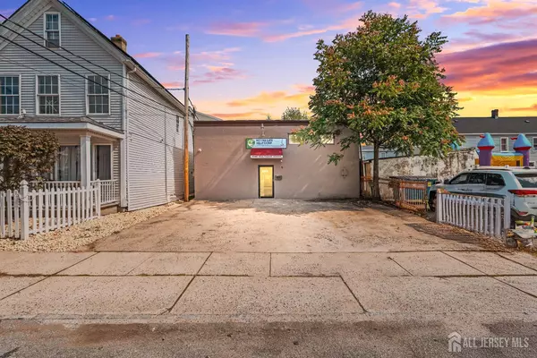 362 Stockton ST, Perth Amboy, NJ 08861