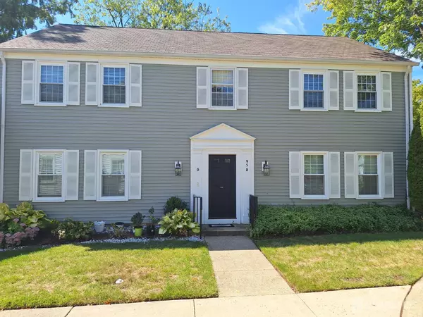 95 Gloucester WAY #O, Monroe, NJ 08831