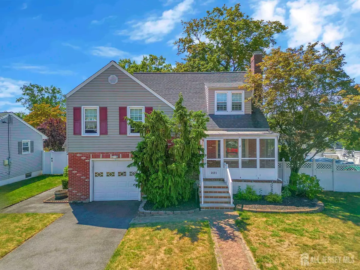 Middlesex, NJ 08846,231 Fairview AVE