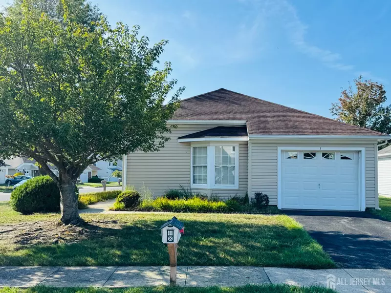 1 Poplar CT, Barnegat, NJ 08005