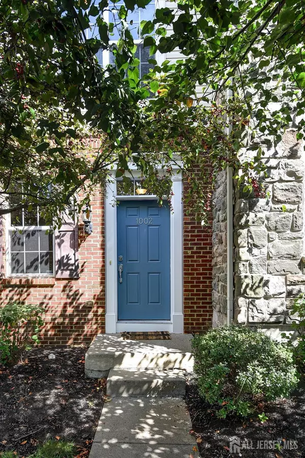 Highland Park, NJ 08904,1002 Leia LN