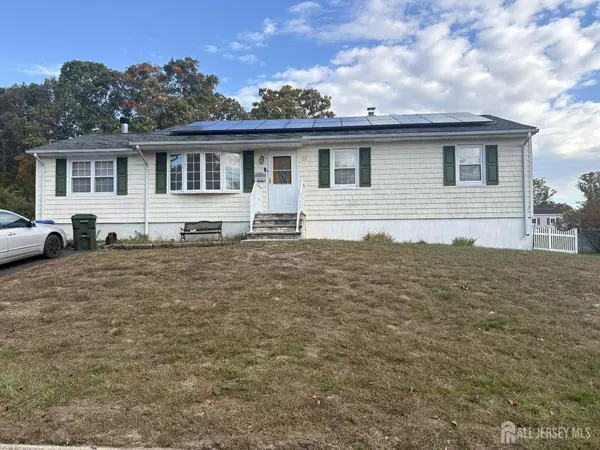 20 Nottingham DR, Howell, NJ 07731