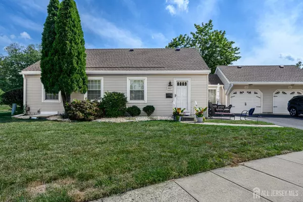 166 Cours De Lorraine #D, Freehold, NJ 07728