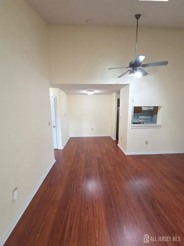 Plainsboro, NJ 08536,5012 Ravens Crest DR