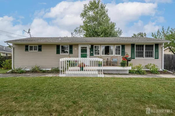 121 Orangewood DR, Brick, NJ 08723