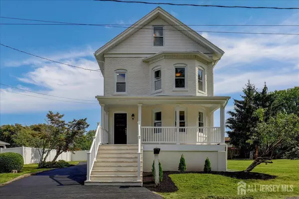 60 Biondi AVE, Old Bridge, NJ 08857