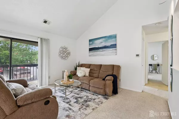 Parlin, NJ 08859,3015 Lighthouse LN