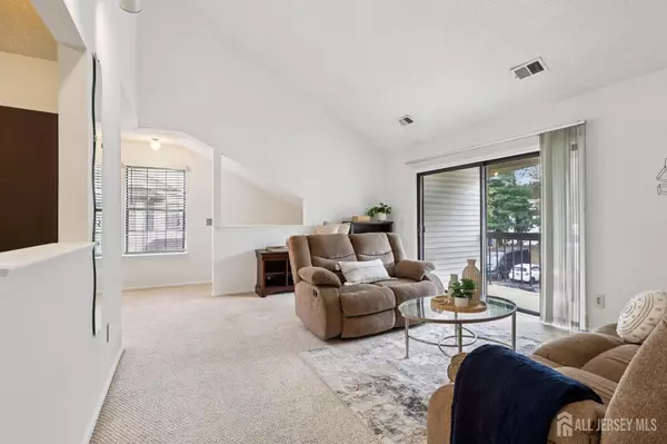 Parlin, NJ 08859,3015 Lighthouse LN