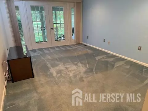 Monroe, NJ 08831,28-C Daniel Webster AVE #28C