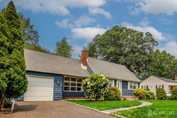 Colonia, NJ 07067,70 Lancaster RD