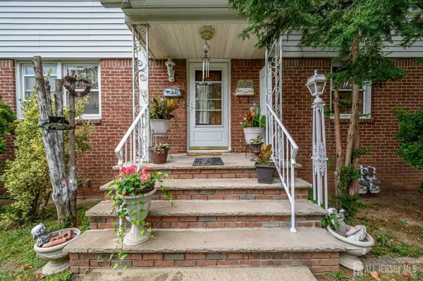 Rahway, NJ 07065,2062 Elizabeth AVE