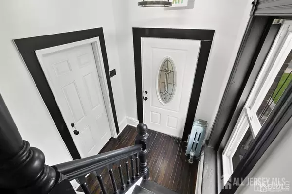 Sayreville, NJ 08872,416-B Main ST