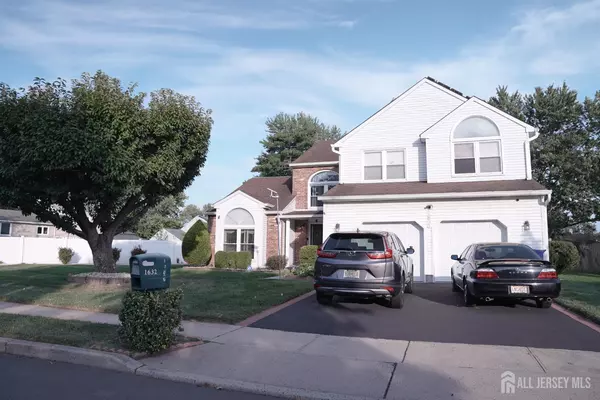 North Brunswick, NJ 08902,1632 Hudson AVE