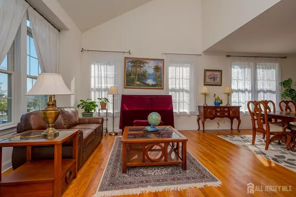 Montgomery, NJ 08558,8 comstock LN