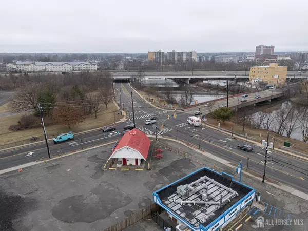 Rahway, NJ 07065,735 E Hazelwood AVE E