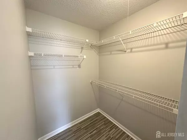 New Brunswick, NJ 08901,610 Edpas RD