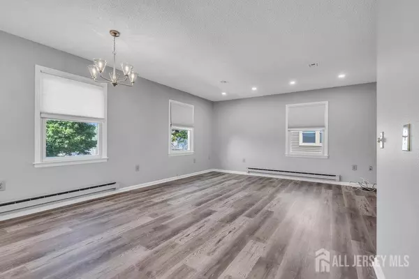 Monroe, NJ 08831,479 Newport WAY