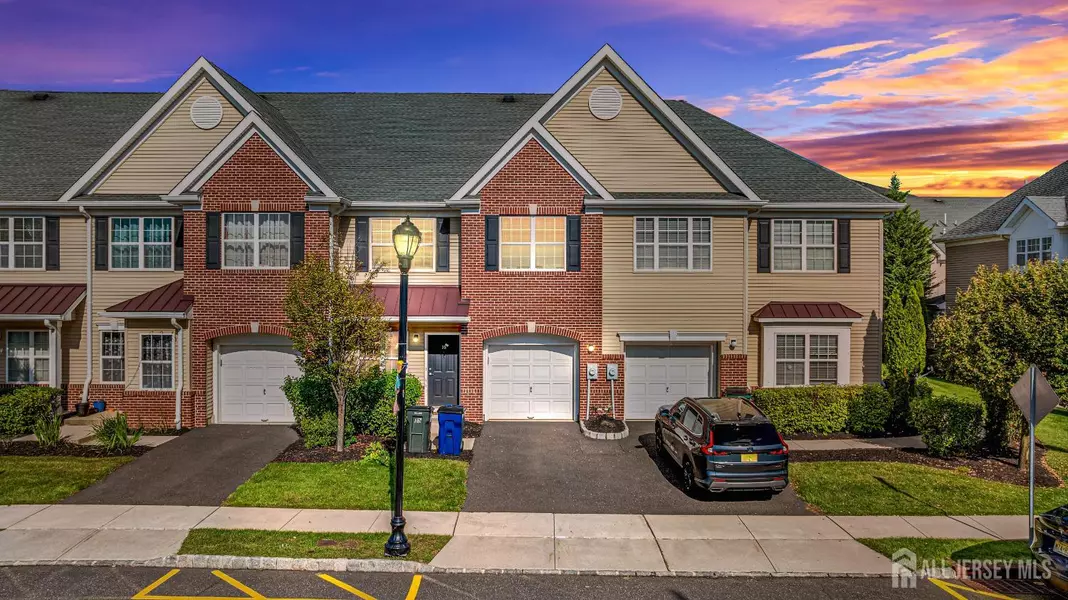 35 Masters BLVD, Piscataway, NJ 08854