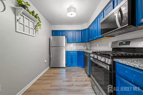 Piscataway, NJ 08854,806 Jesse WAY