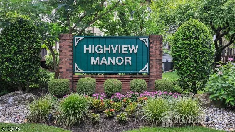 21 Highview DR, Woodbridge Proper, NJ 07095