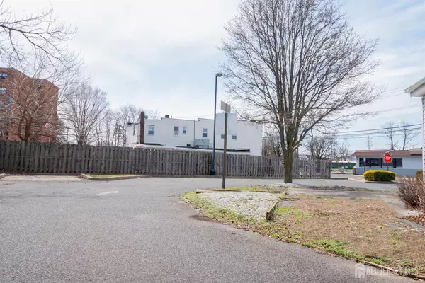 Keansburg, NJ 07734,310 Main ST