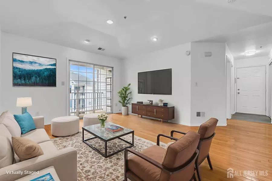 1337 Waterford DR, Edison, NJ 08817