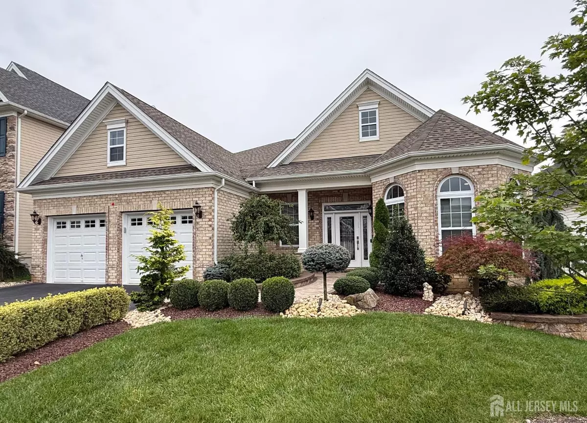 Monroe, NJ 08831,6 Regency CT