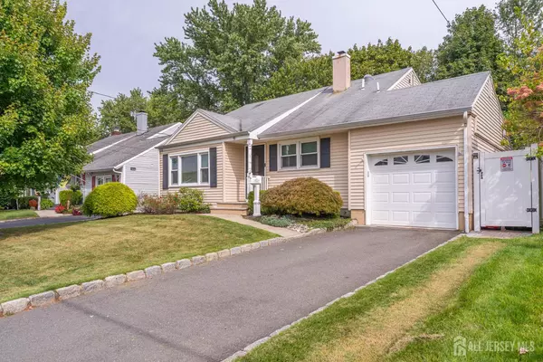 Colonia, NJ 07067,92 McKinley AVE