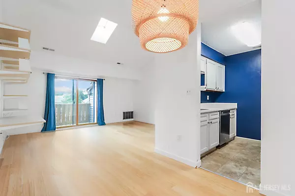 Plainsboro, NJ 08536,2109 Ravens Crest DR