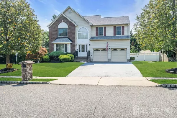 Old Bridge, NJ 07747,6 Vail DR