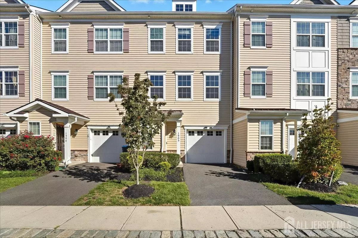 Monroe, NJ 08831,1905 John Deere LN