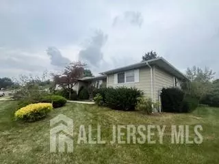 Sayreville, NJ 08872,111 N Edward ST N