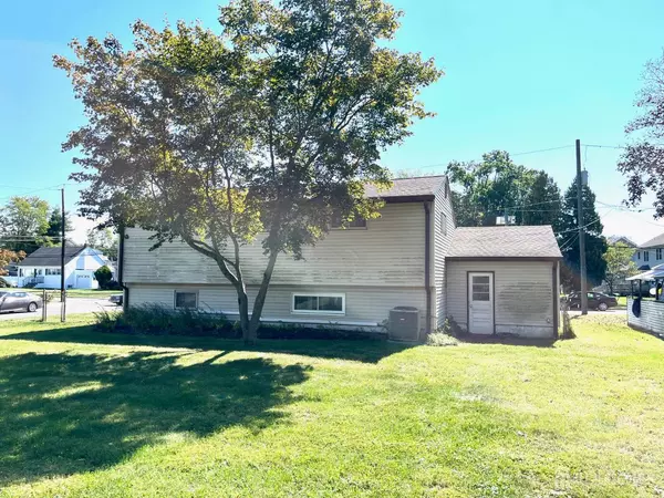 South Plainfield, NJ 07080,480 Sampton AVE