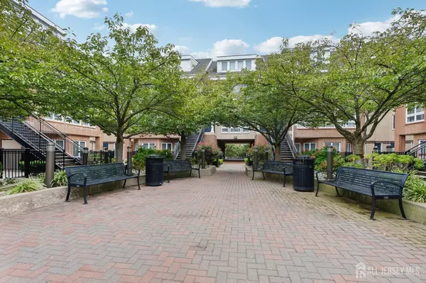 368 Rector ST #421, Perth Amboy, NJ 08861