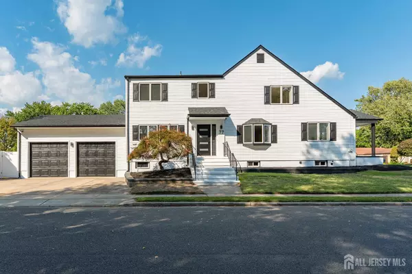 77 Wert AVE, Hamilton, NJ 08610