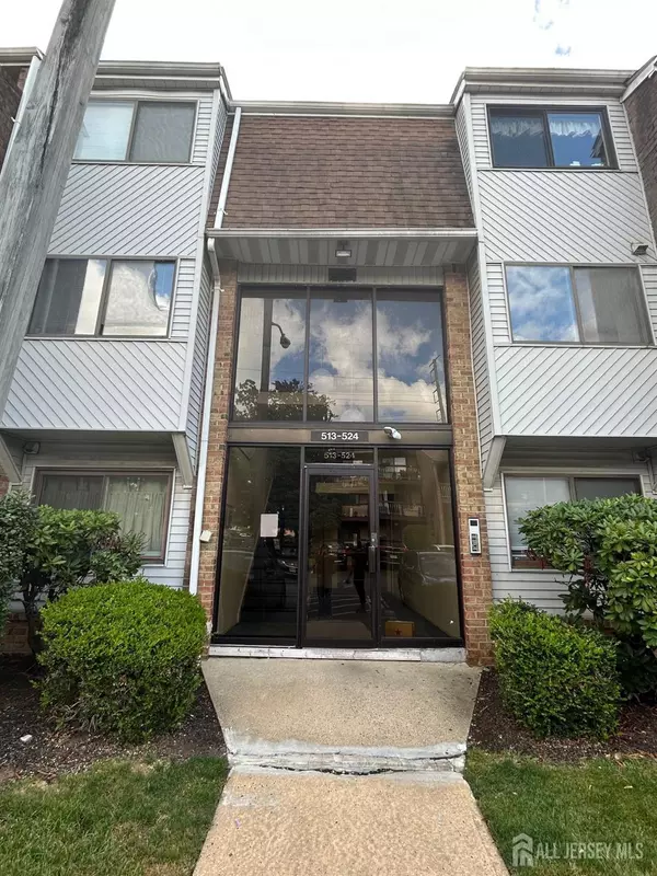 Edison, NJ 08837,517 Edison Glen TER