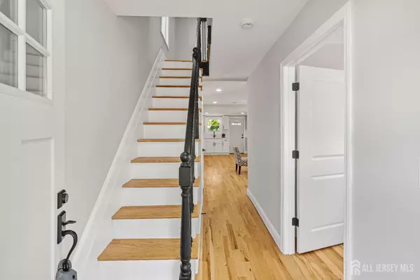 Milltown, NJ 08884,91 S Main ST