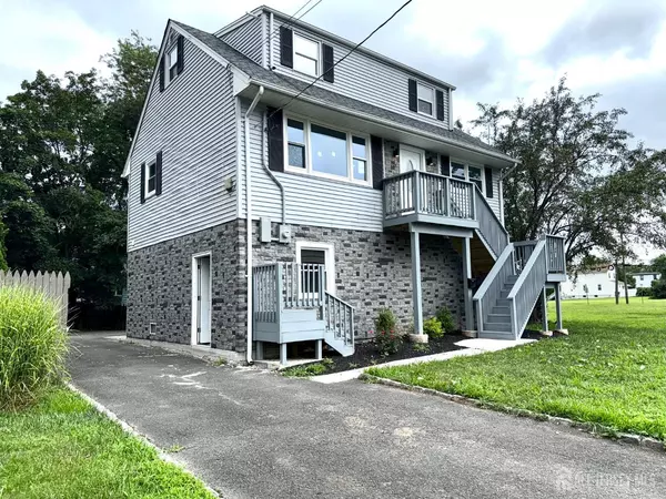 Manville, NJ 08835,212 Huff AVE