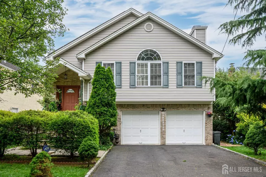 612 Oakwood AVE, Roselle Park, NJ 07204