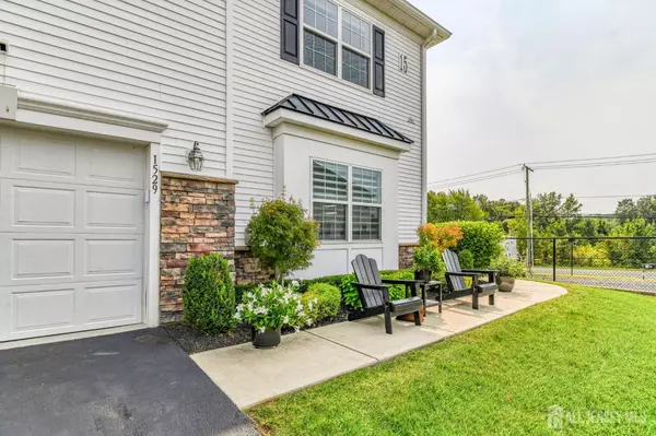 Monroe, NJ 08831,1529 Paxton LN