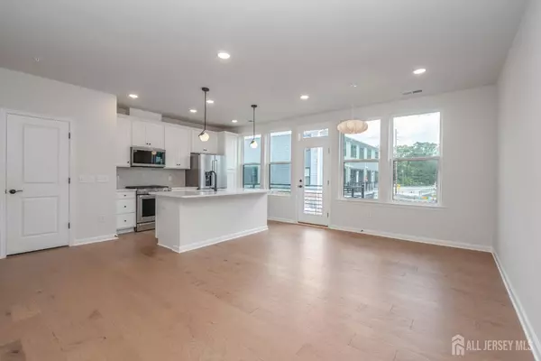 New Brunswick, NJ 08901,620 Sadie CIR