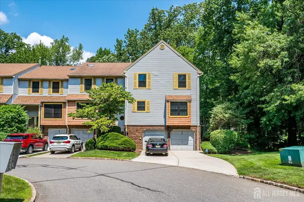 Edison, NJ 08820,4807 Stonehedge RD