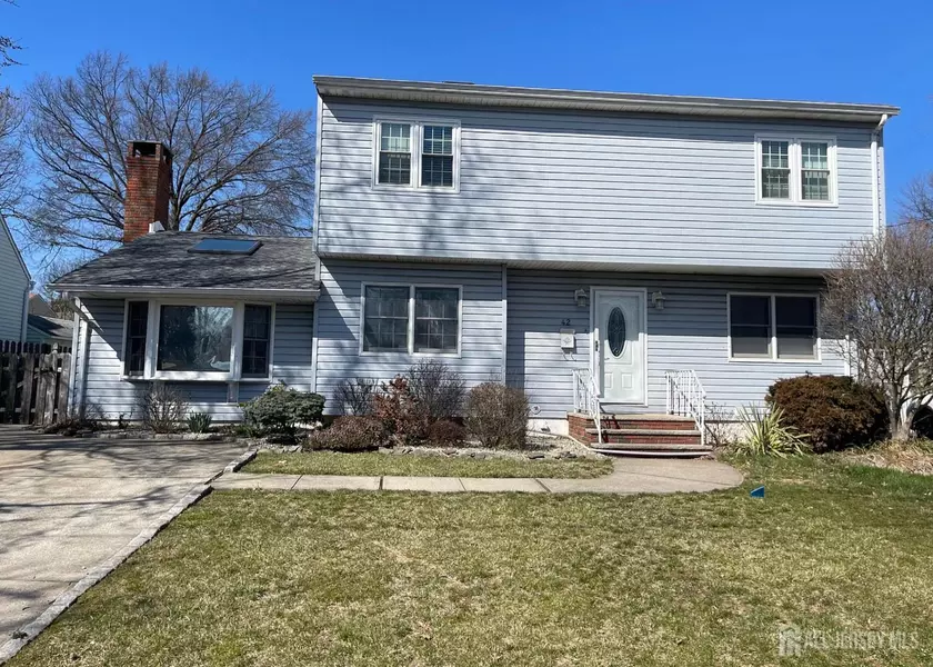 42 Avon TER, Iselin, NJ 08830