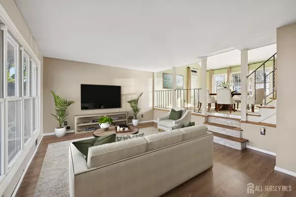 49 Cleveland AVE, Colonia, NJ 07067